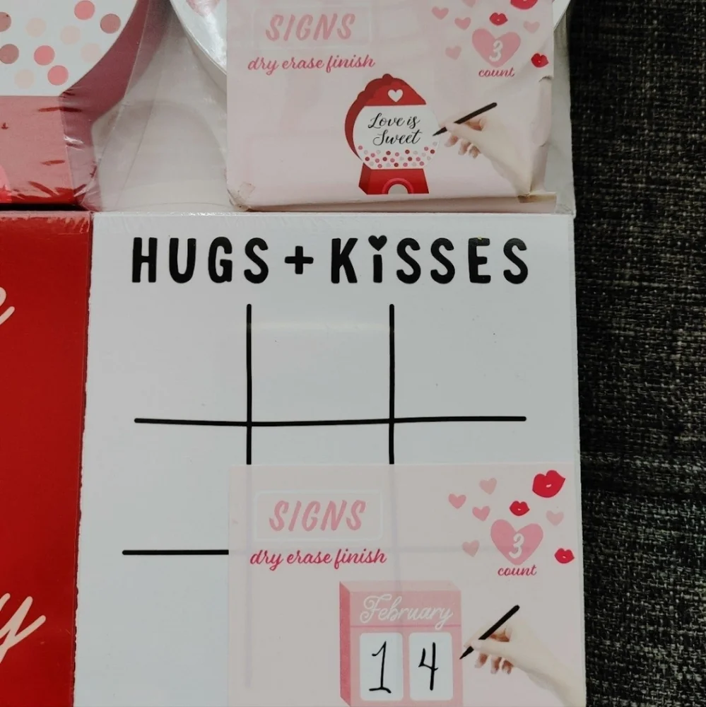 Target bullseye valentines day signs new